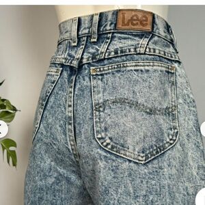 VINTAGE LEE ACID WASH MOM JEANS SIZE 14